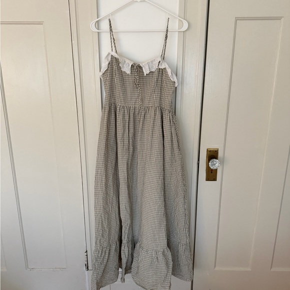 Neuflora Dresses & Skirts - Neuflora Gingham Spaghetti-Strap Dress with Lace Trim